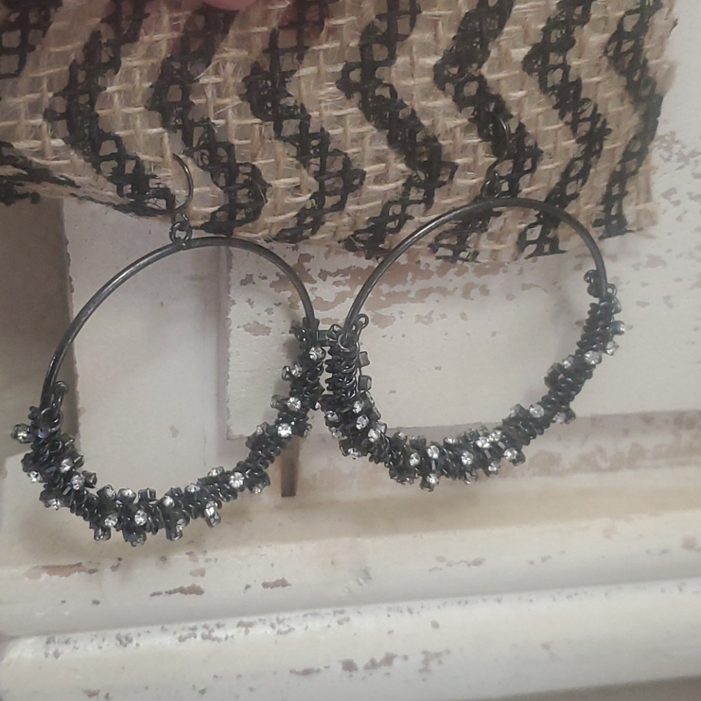 metal hoop earrings with Rhinestones